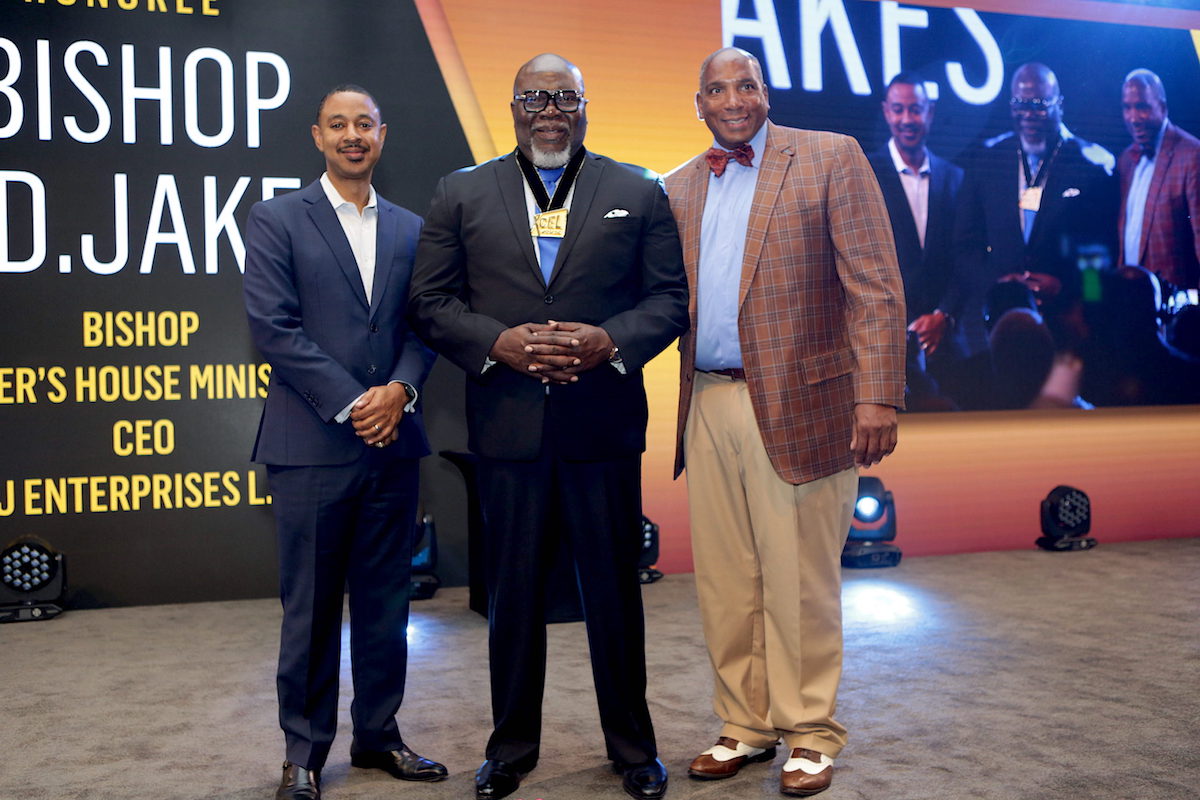 BLACK ENTERPRISE Hosts Black Men XCEL Virtual Experience Focused On Leadership Excellence Of Men Of Color, Oct. 22–23 | BLACK ENTERPRISE